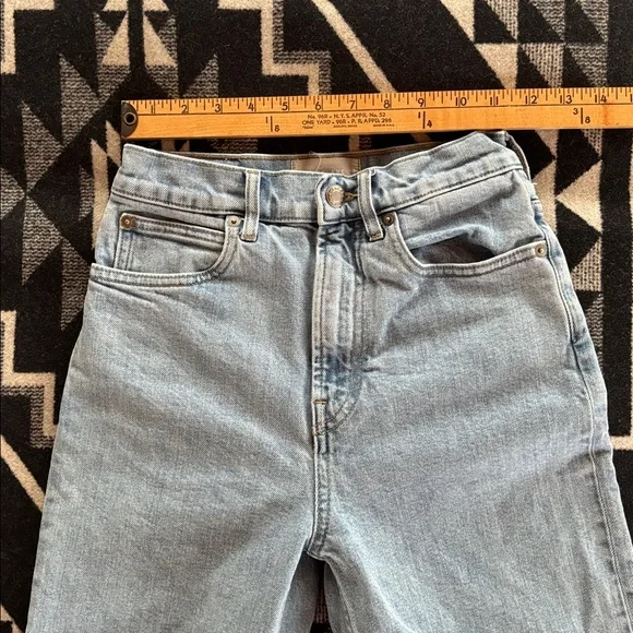 Everlane “Way High Jeans” - Picture 8 of 9